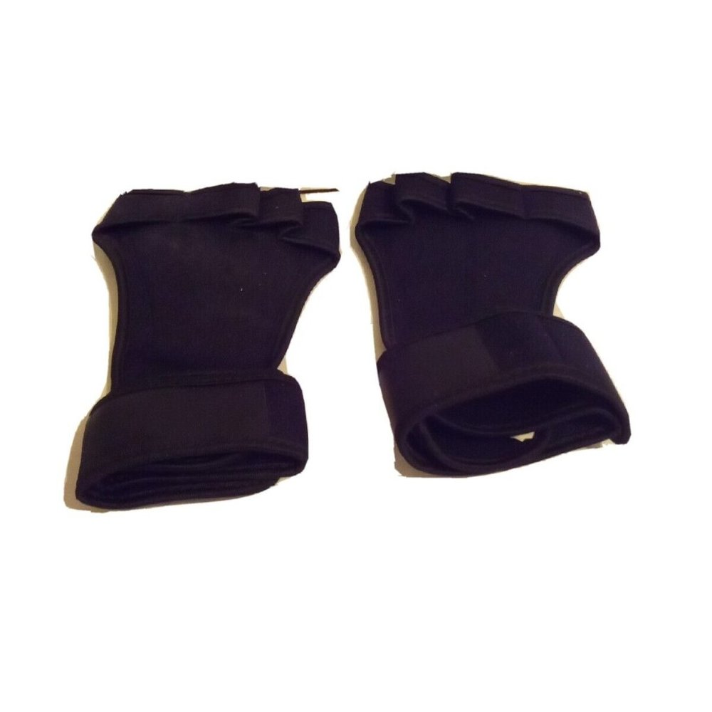 Moko Cross Training XL Black Gloves, NEVER WORN, OPEN PACKAGE,